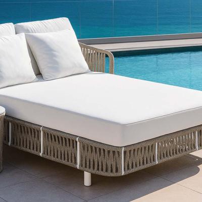 Lit de jardin 2 places 160x170x85cm blanc corde champagne tissus blanc table ronde