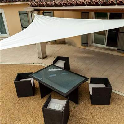 Voile d'ombrage triangulaire blanc 160g/m2 dim.5x5x5m